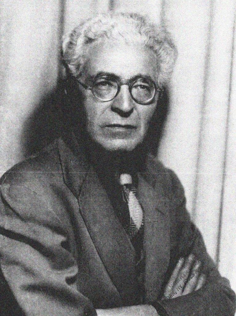 Lajos_Egri- alkunnasha لايوس إيجري
